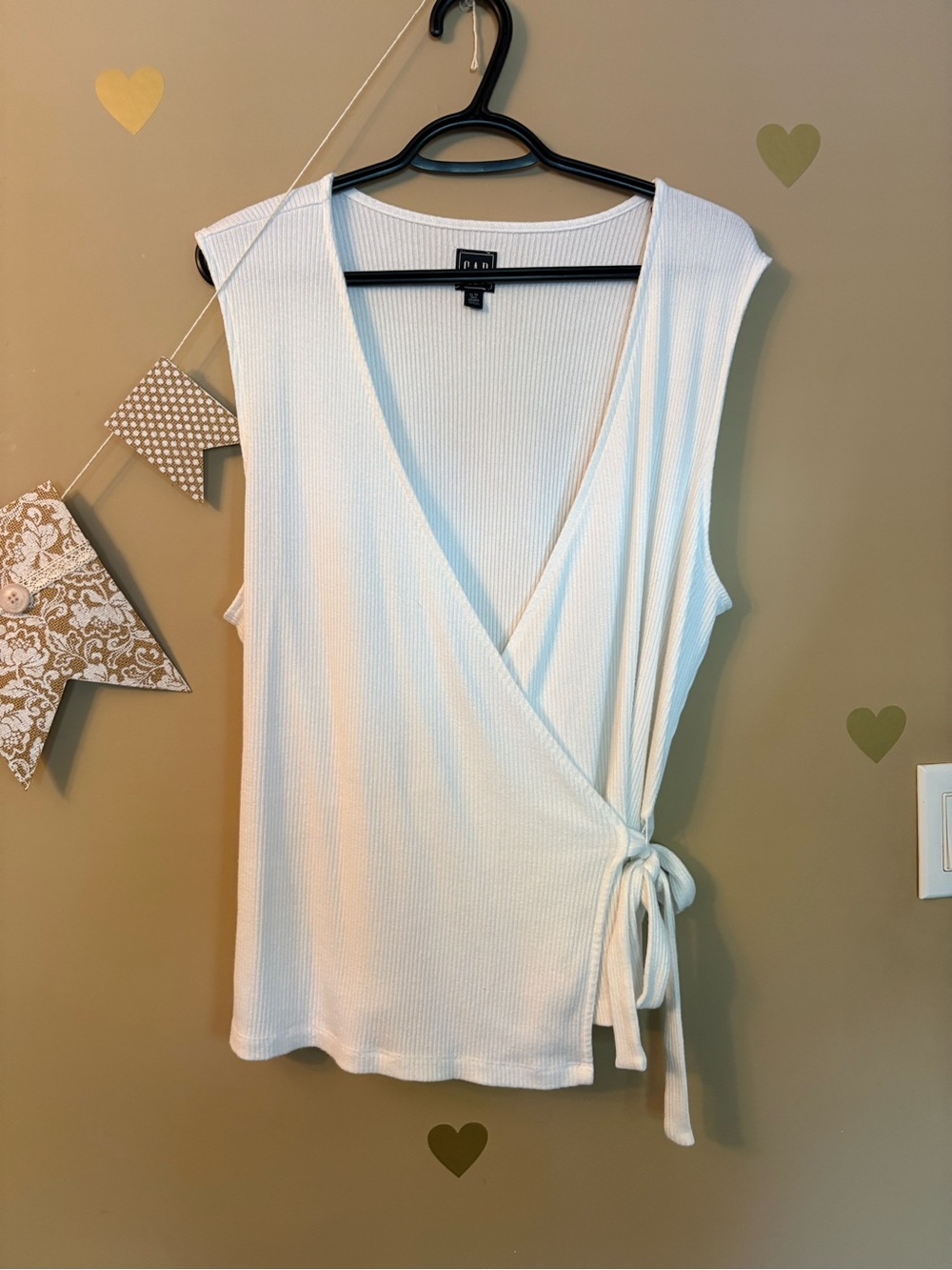 GAP Cream Ribbed Wrap Tank Top - Picture 2 of 8